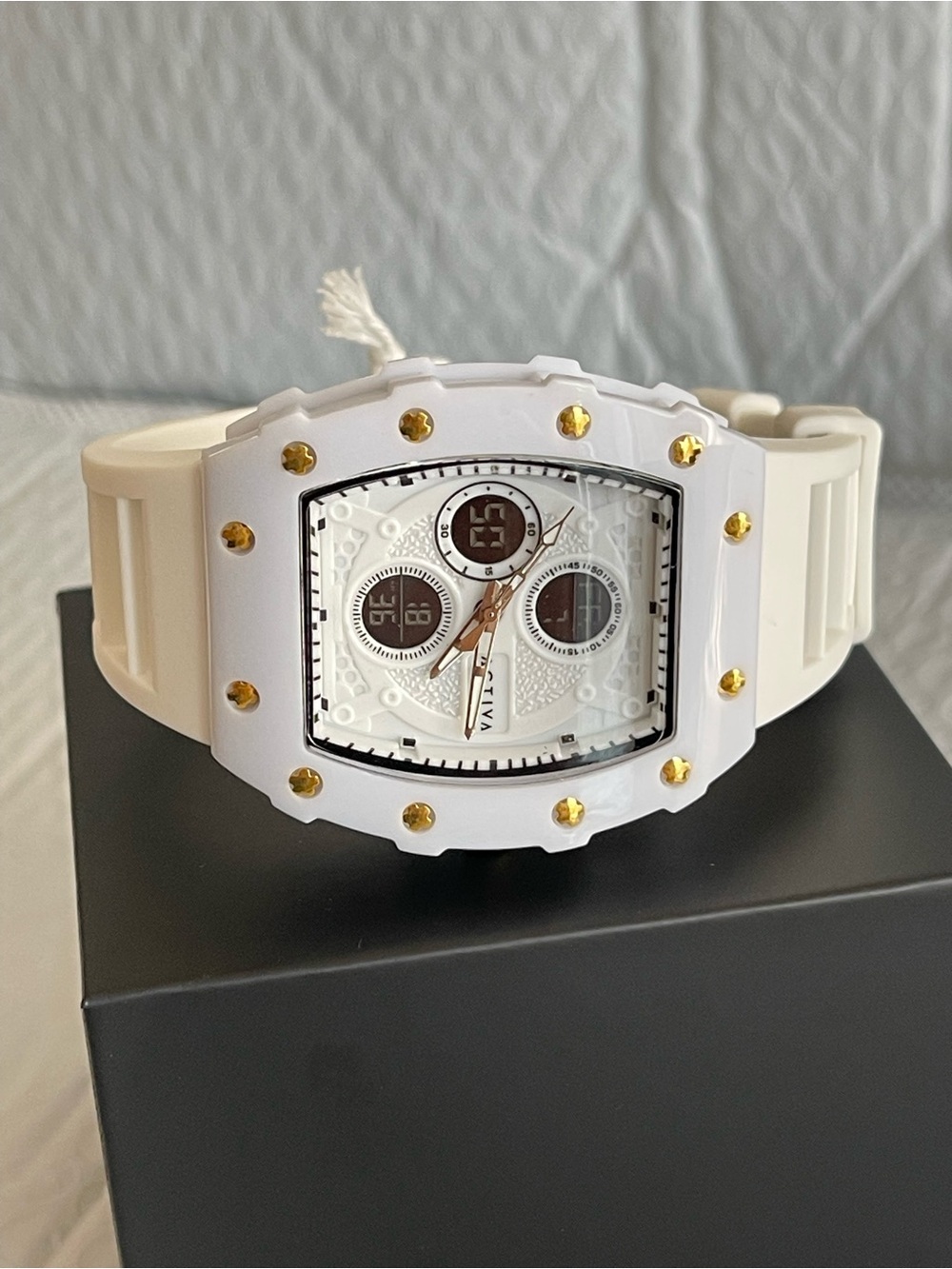 Activa X Invicta Digital Essentials Men's Watch - 42.8mm, White new - Picture 4 of 12